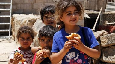 Децата плащат за офанзивата между Сирия и бунтовниците в Идлиб 