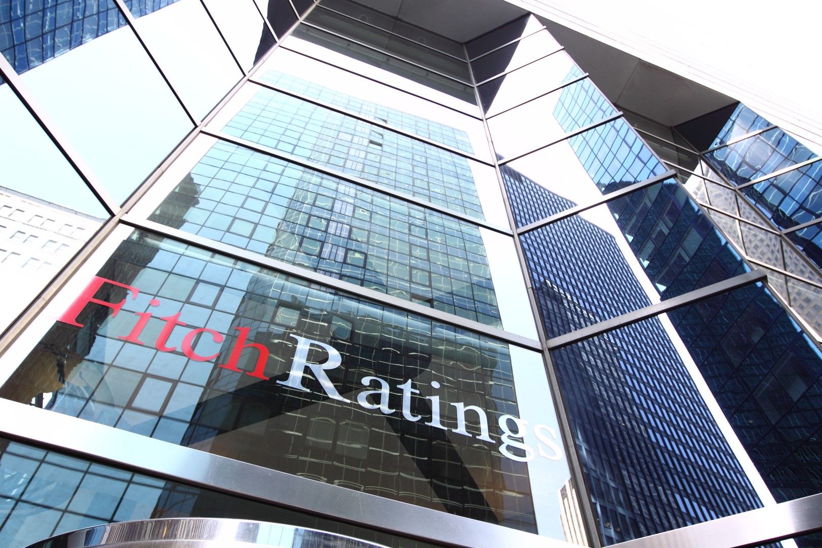 Агенция Fitch понижи рейтинга на Турция