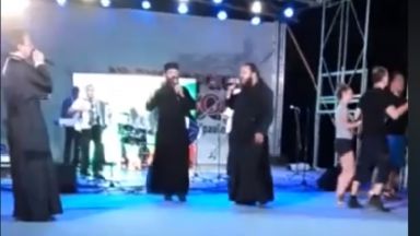 Редно ли е монаси да пеят и танцуват на сцената на събор? (видео)