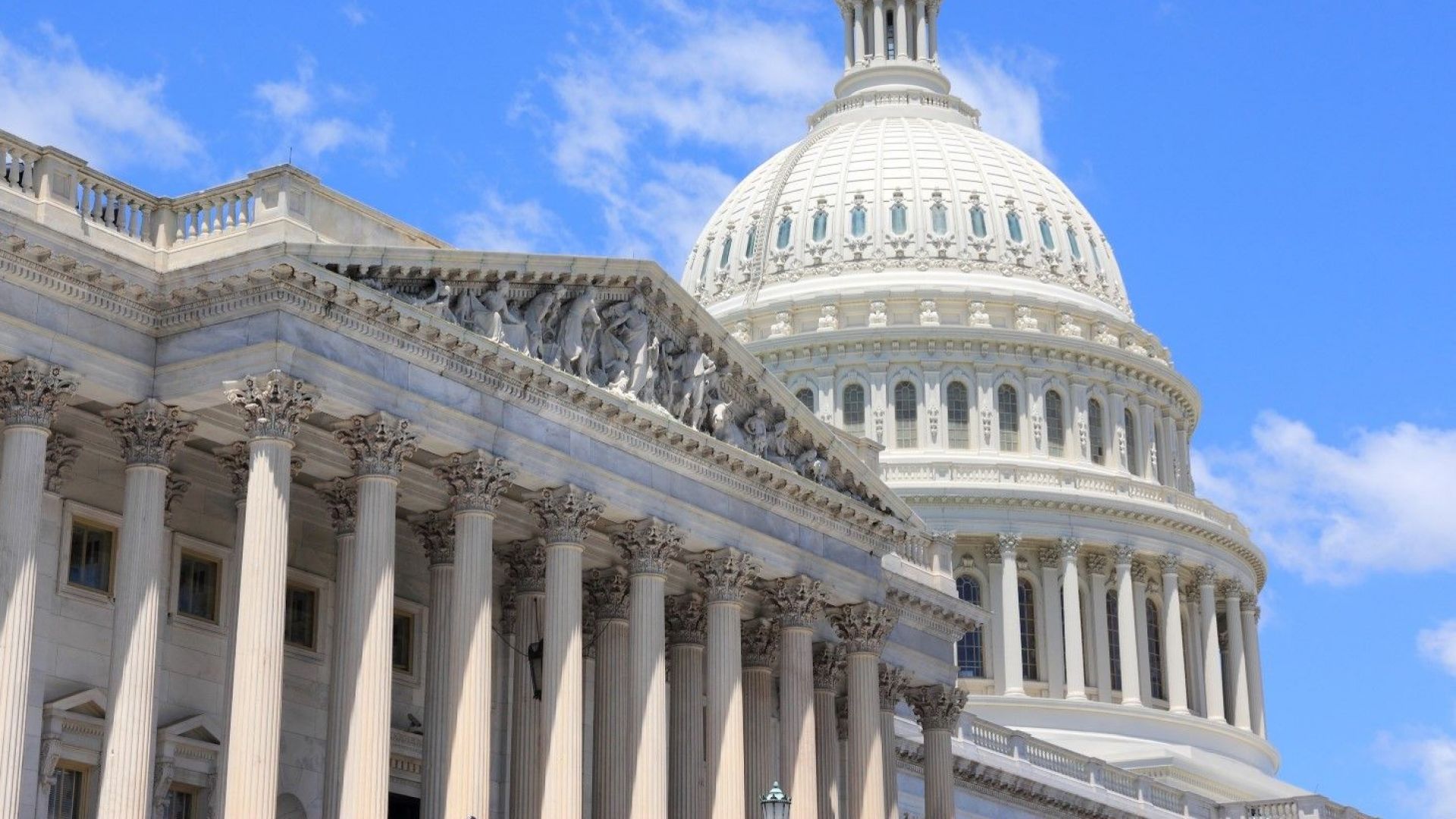 Конгресът на САЩ e одобрил предложението на Държавния департамент за