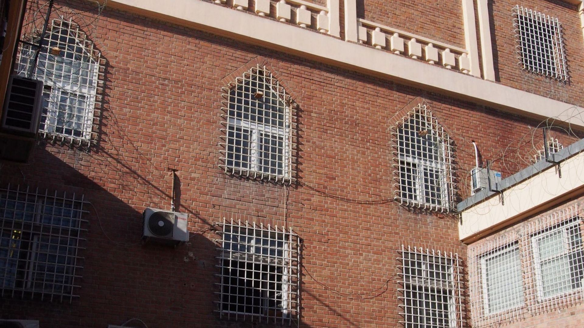 Варненският окръжен съд определи мярка за неотклонение домашен арест за