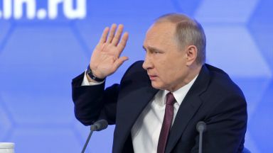 Путин не е съгласен в САЩ да разпитват преводача на срещата му с Тръмп