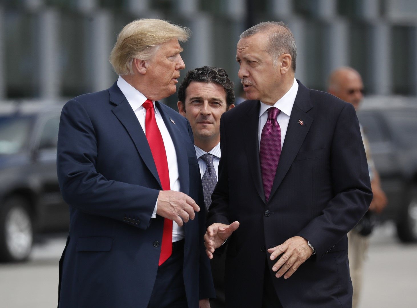 Тръмп и Ердоган започнаха икономическа война