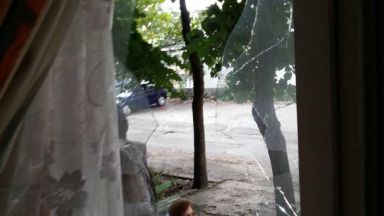 Нова атака срещу фоторепортера, нападнат и бит от Кюфтето (снимки)