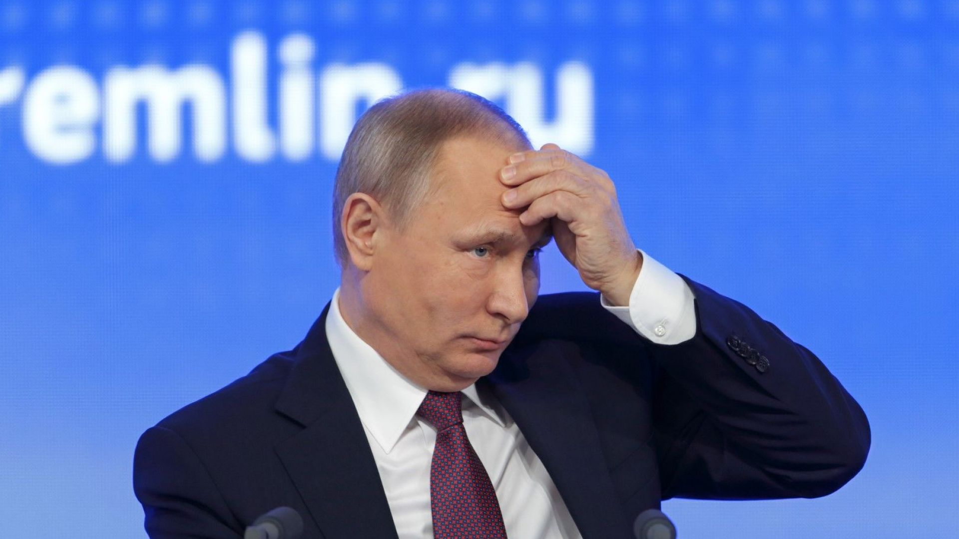 Рейтингът на Путин спадна до 4-годишен минимум