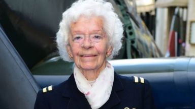 Почина последната жива жена-пилот от Втората световна война