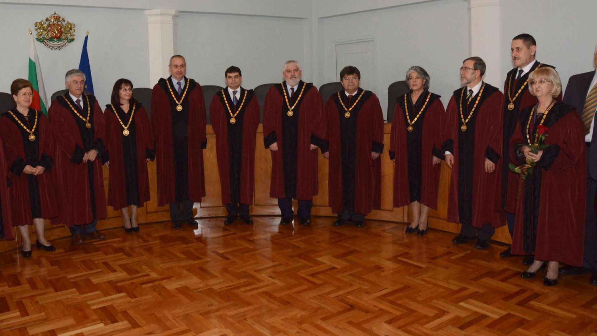 Действията на главния прокурор ще амбицират президента и се надявам