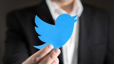 След ултиматума на Мъск служителите на „Туитър“ започнаха да напускат