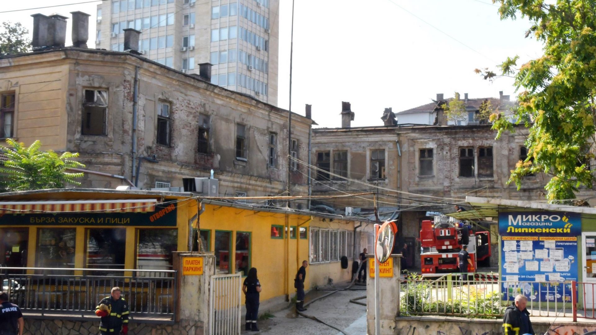 Спецсъдът върна делото за продажбата на Царските конюшни на прокуратурата