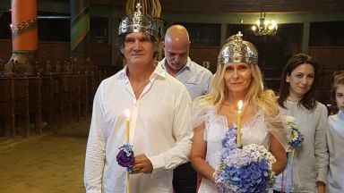 Влади Априлов се венча след 27 години брак (галерия)