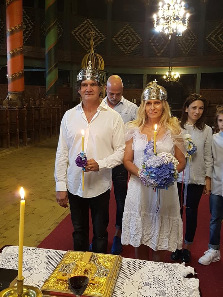 Влади Априлов се венча след 27 години брак