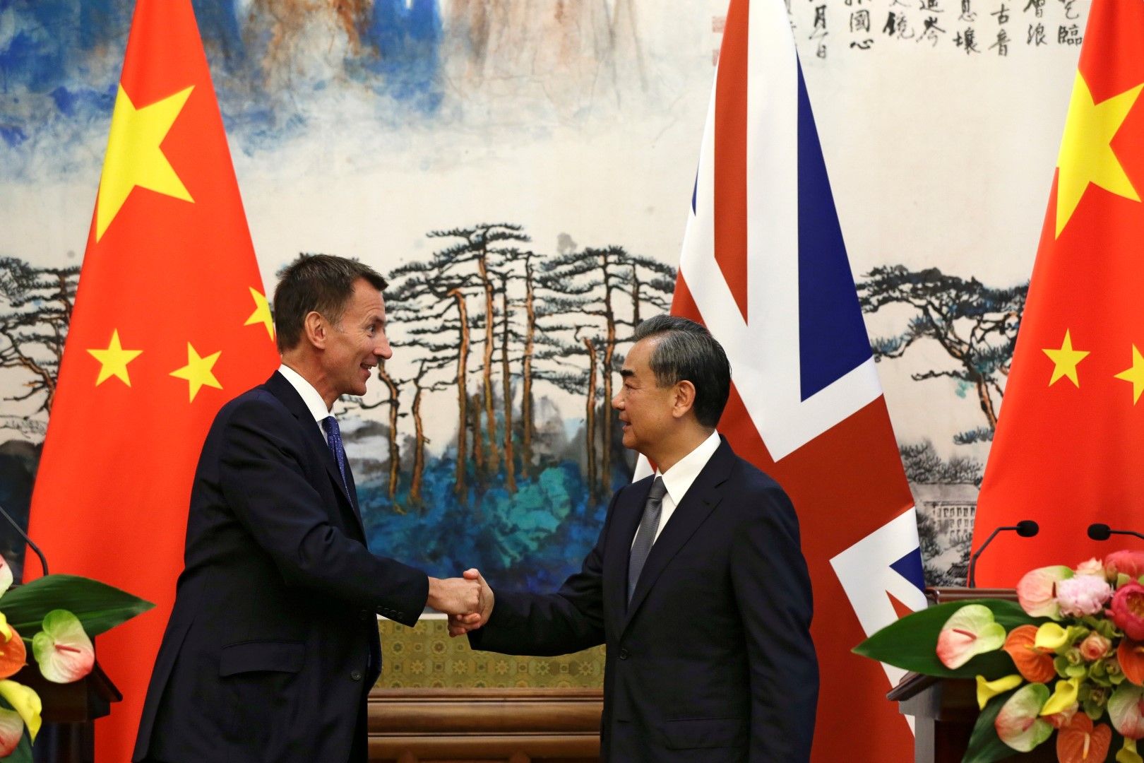 Свободно ще търгуват Великобритания и Китай след Брекзит