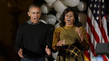 Семейство Обама във вихъра на танците на концерт на Бионсе и Джей Зи