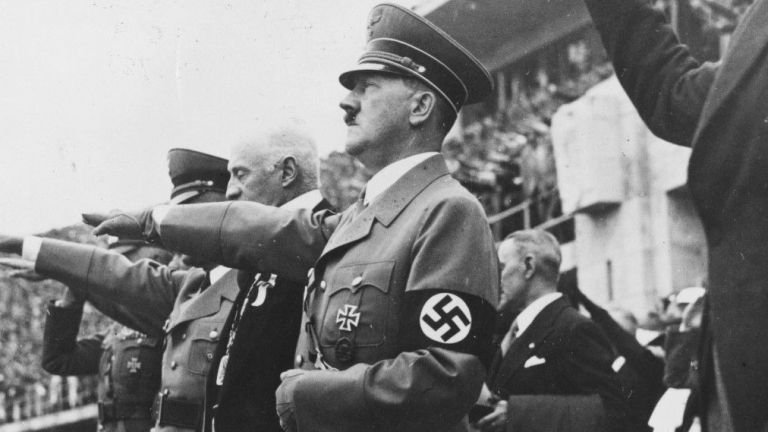 Преди 82 г. Хитлер и цар Борис откриват Олимпиадата в Берлин (галерия) |  Днес.dir.bg