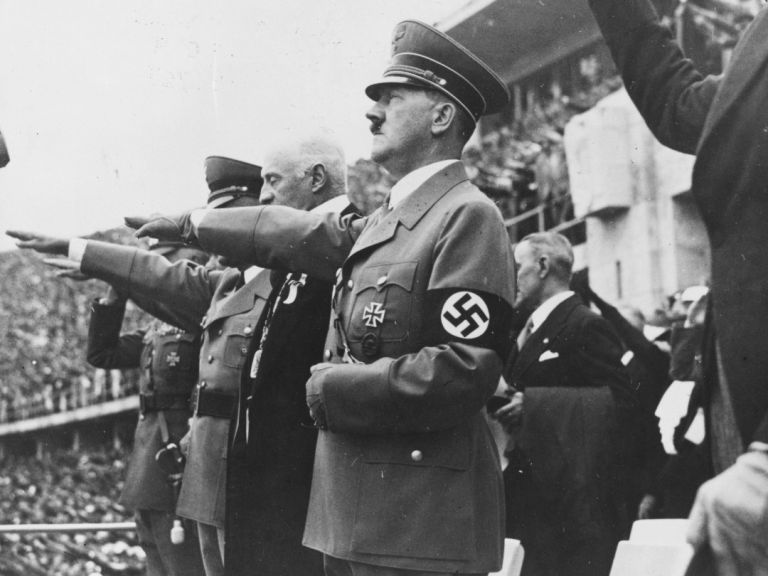 Преди 82 г. Хитлер и цар Борис откриват Олимпиадата в Берлин (галерия) | Днес.dir.bg