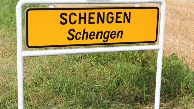 Шведските демократи са против приемането на България в Шенген Това