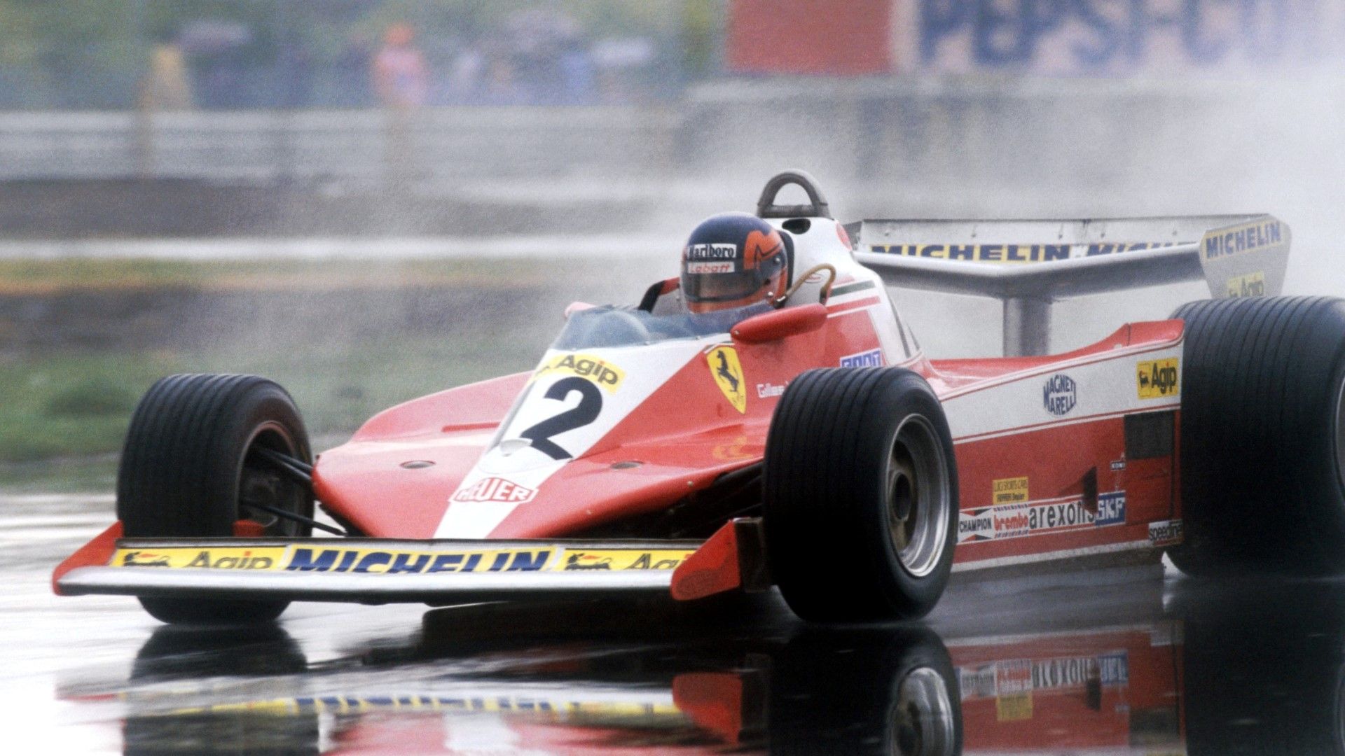 Жил Вилньов е канадски пилот от "Формула 1", който прекарва   шест сезона в тима на "Ферари". Печели 6 старта, а през   сезон 1979 завършва на второ място в шампионата, на 4 точки   от съотборника си Джоди Шектър.
