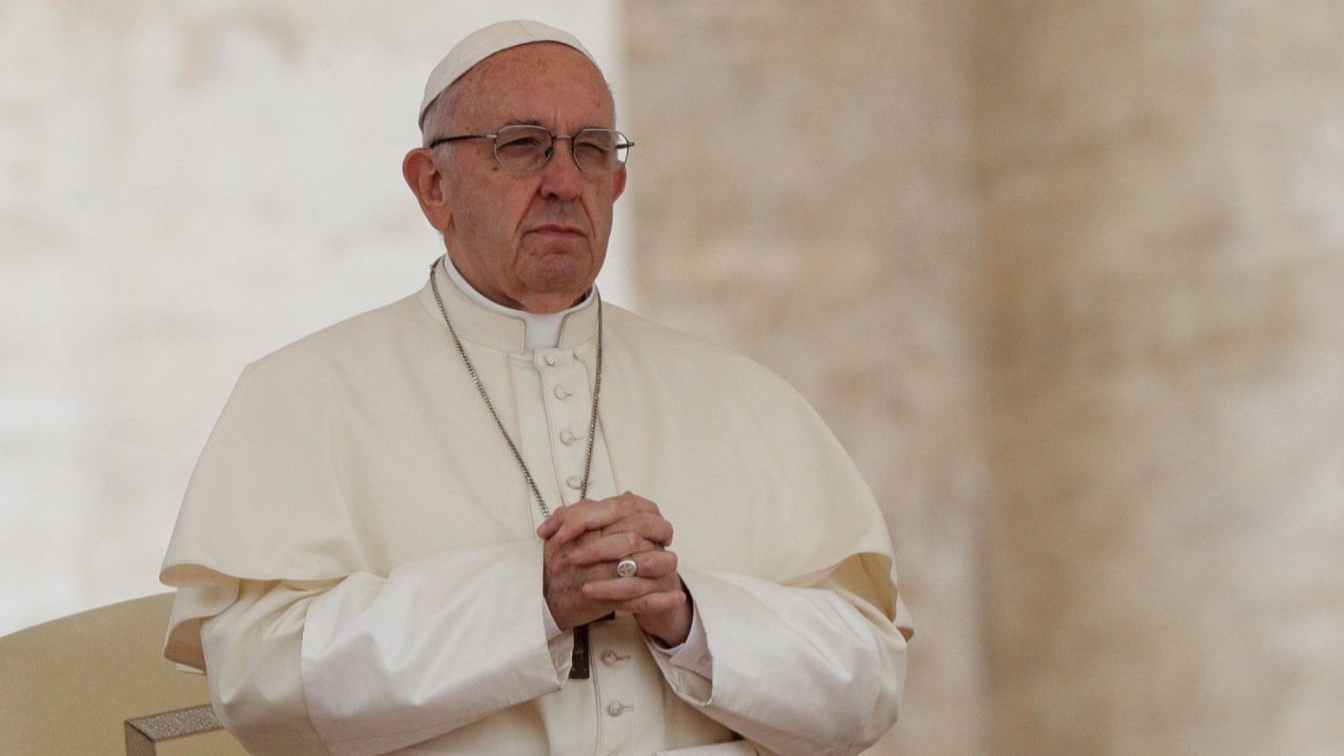 Папа Франциск призова за толерантност към бежанците и предупреди да