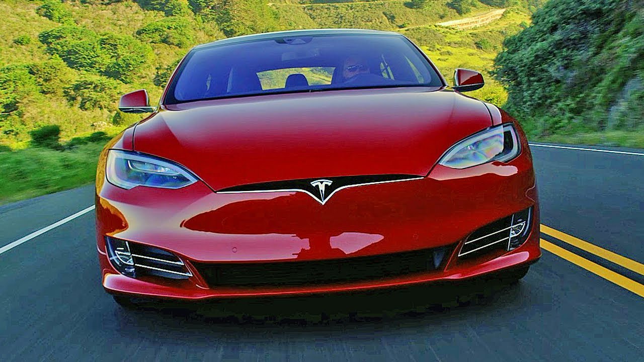 Tesla ще покаже нов модел