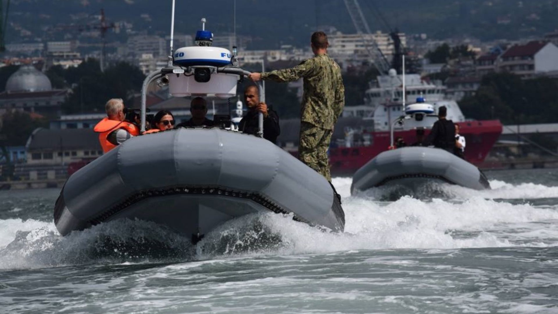 Българските военноморски сили ще получат широк набор водолазно оборудване и