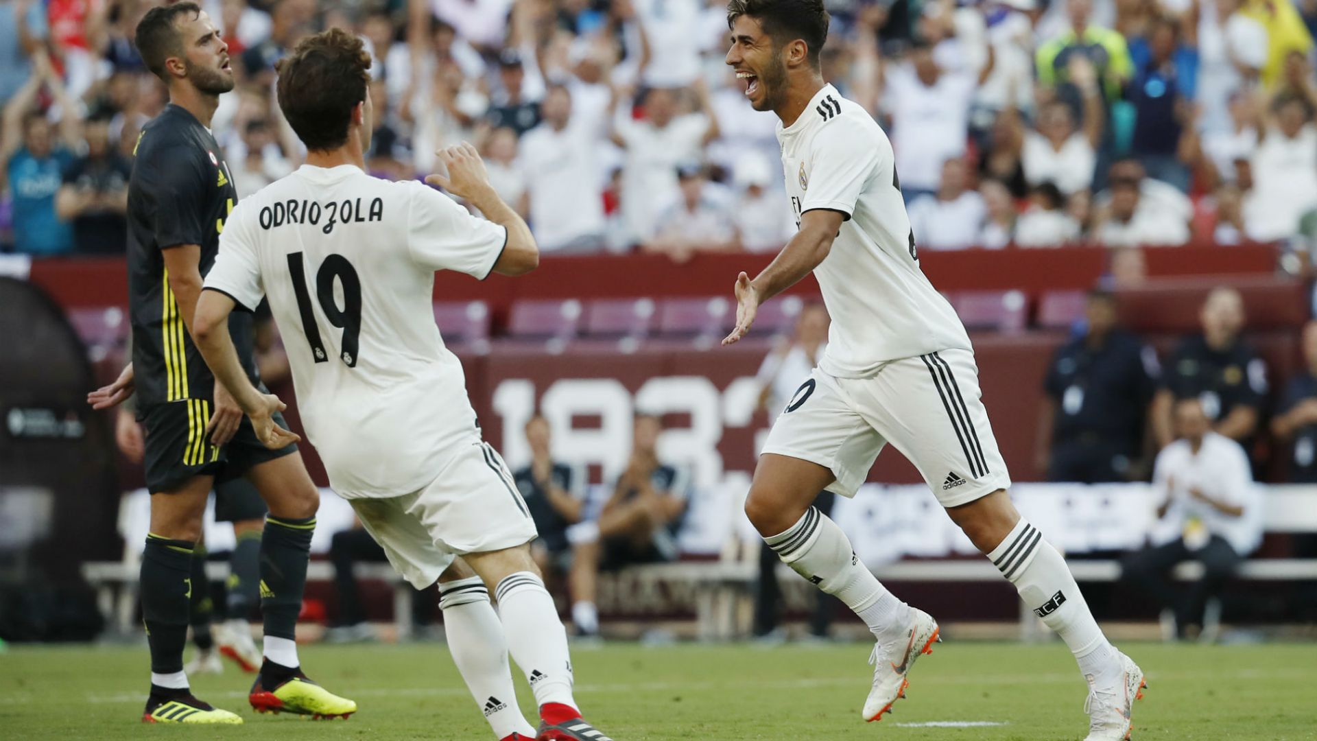Асенсио се развихри и донесе победа на "Реал" над "Юве"