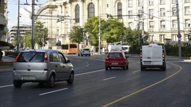 Ремонти затварят отсечки от ключови столични булеварди