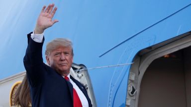 Тръмп изригна в Туитър: Който прави бизнес с Иран, няма да търгува със САЩ