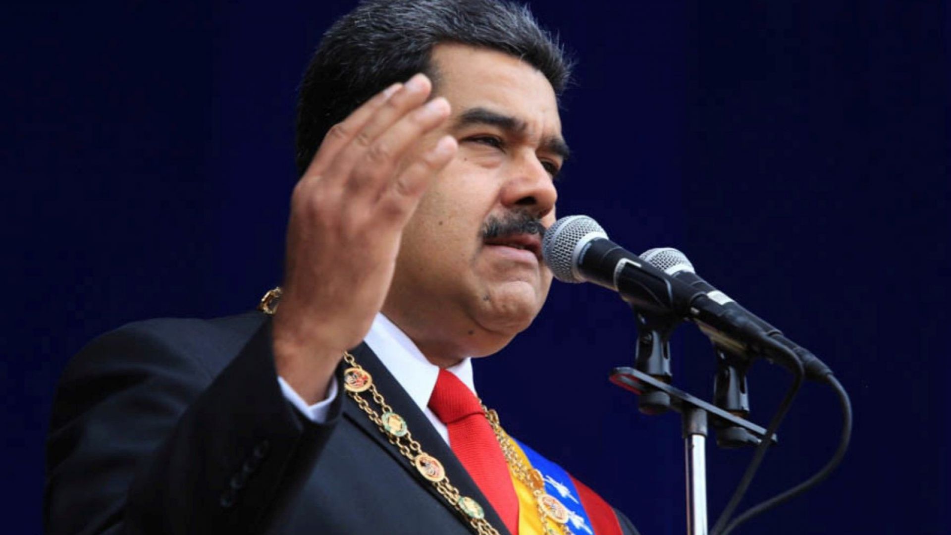 САЩ обвиниха Николас Мадуро в наркотероризъм   