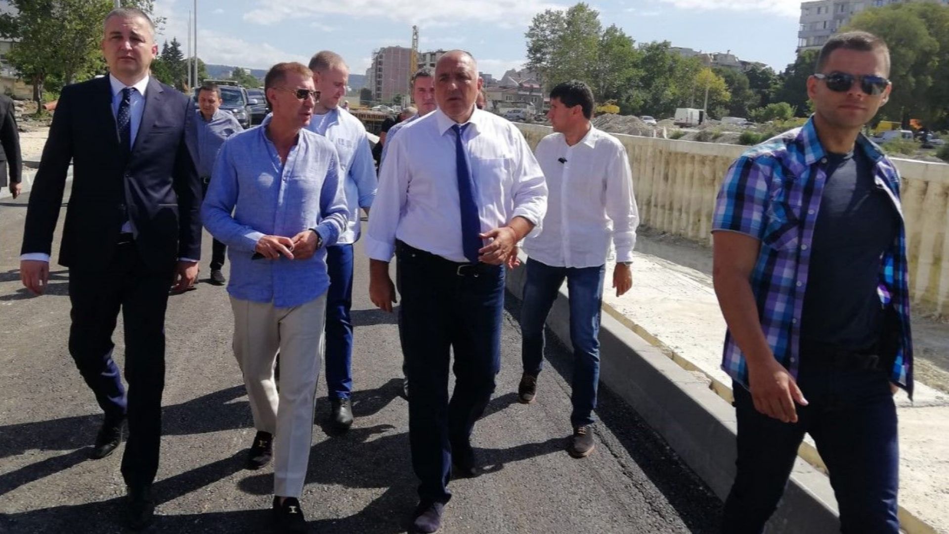 Борисов провери и ремонтите във Варна: Както съм им се накарал, ще са готови до 3-4 месеца