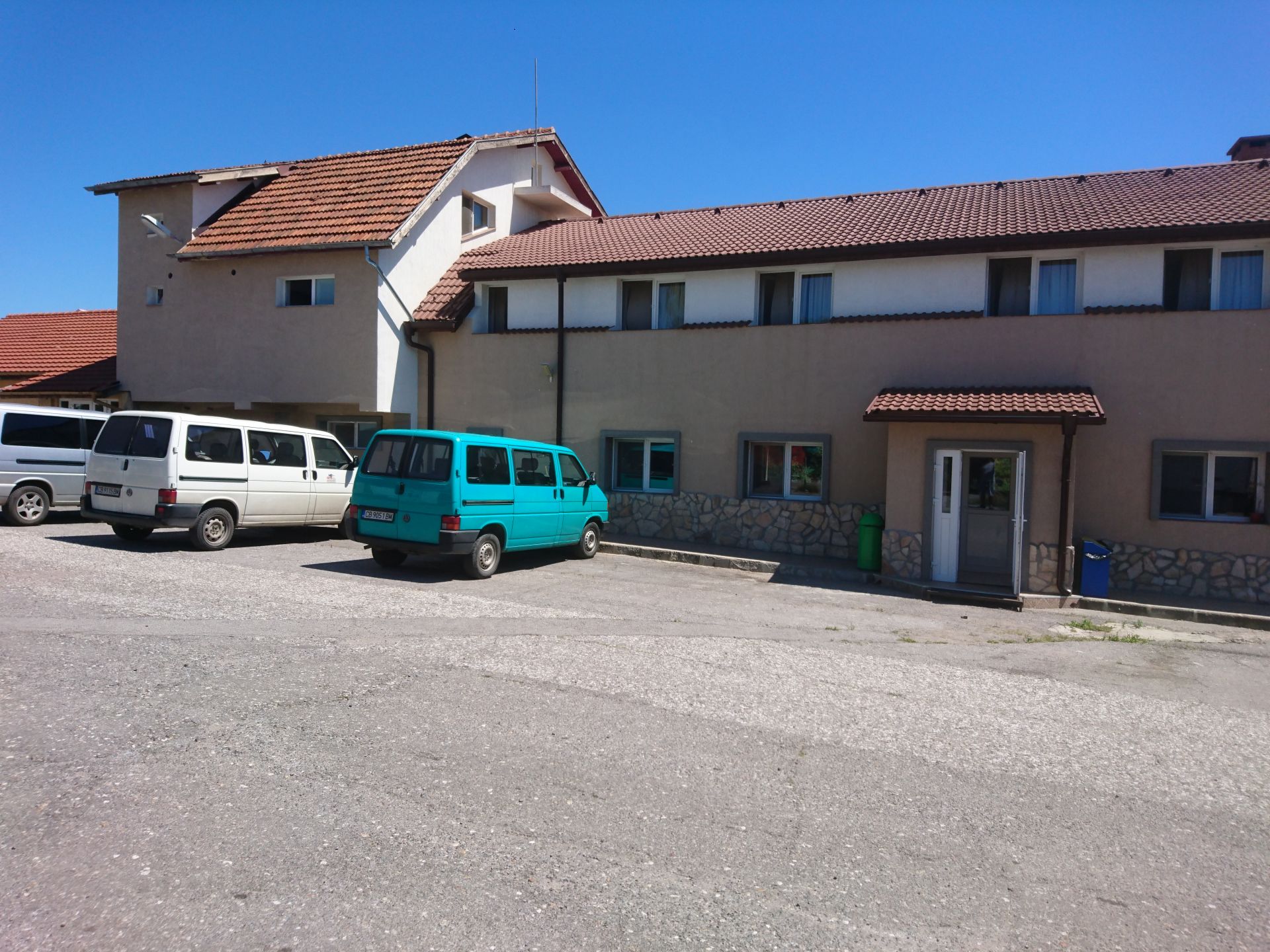 Къщата на момчетата в комуната (Снимка: Личен архив)