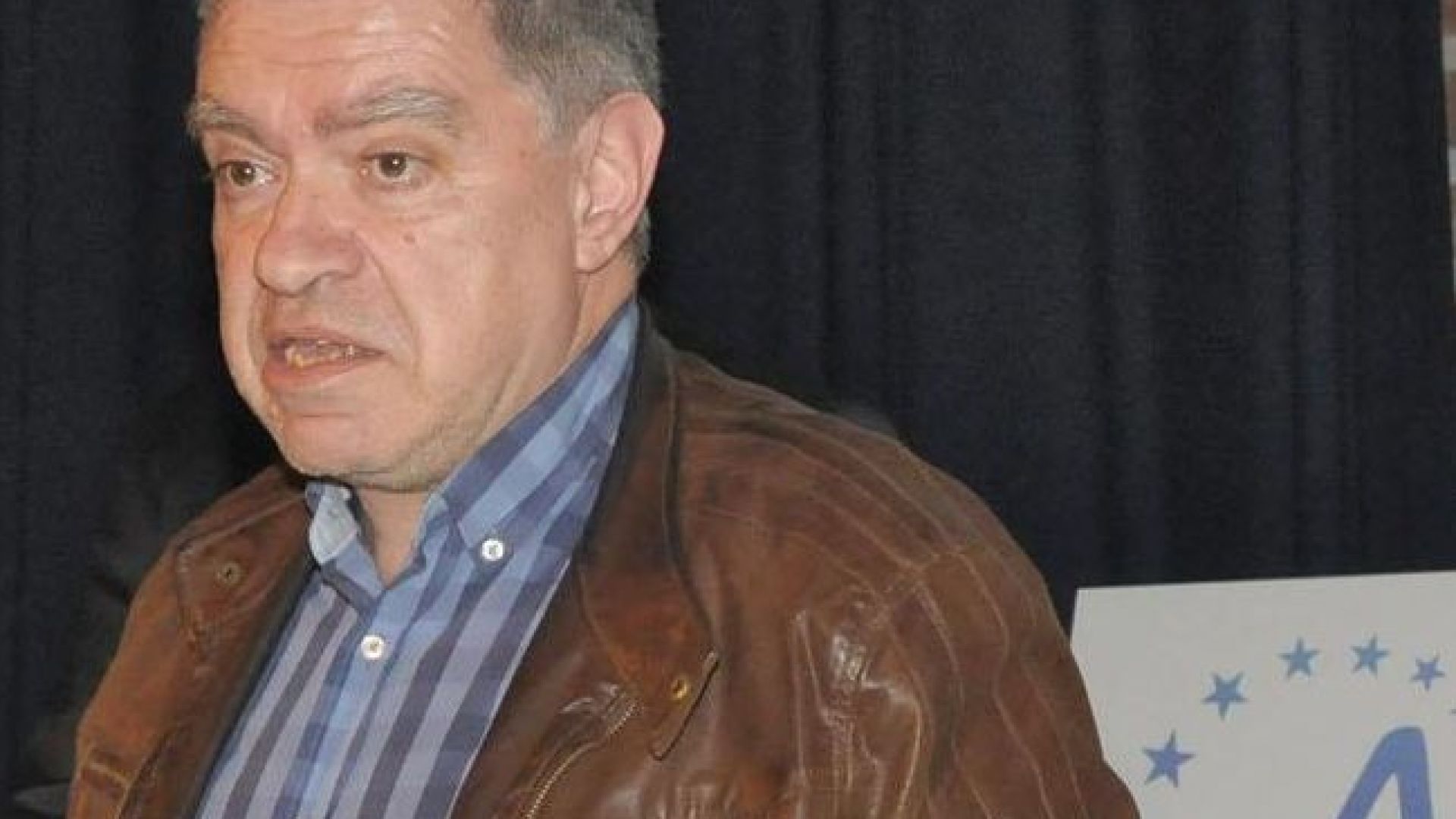 Скандалите между двете големи партии ГЕРБ и БСП създават благоприятна