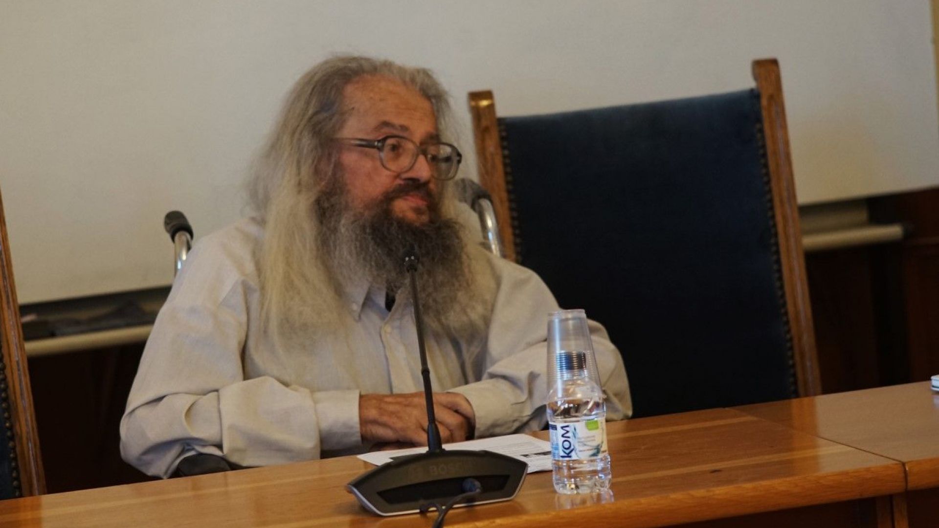 Николай Колев Босия обяви че я прекратява гладната си стачка Това