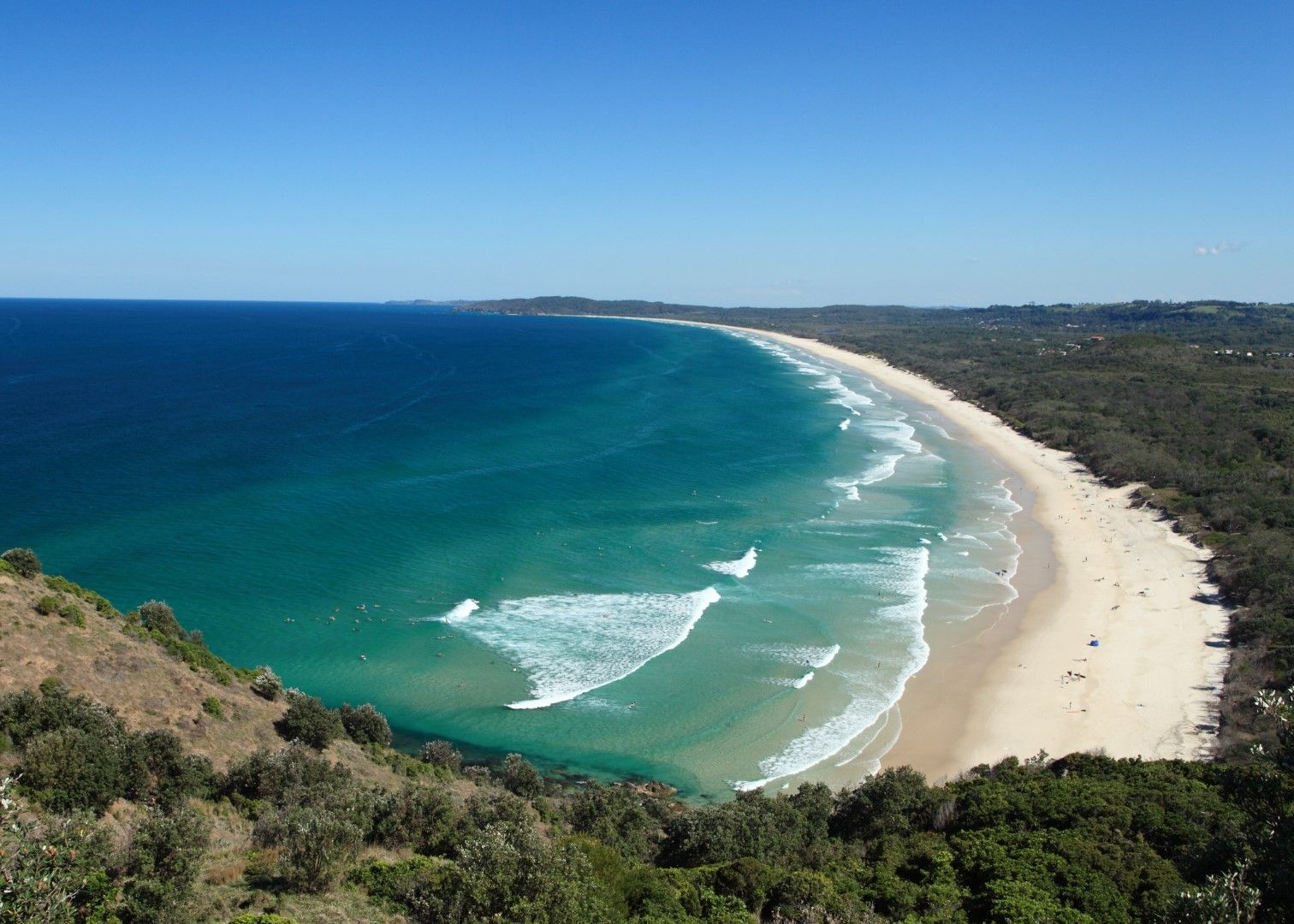 Крайбрежието на NSW. Вътрешността му често страда от засушавания, заради локацията на континента около южната тропична окръжност и низходящите доминиращи пасати