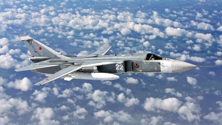 Какво знаем за Су-24 и защо той още продължава да лети