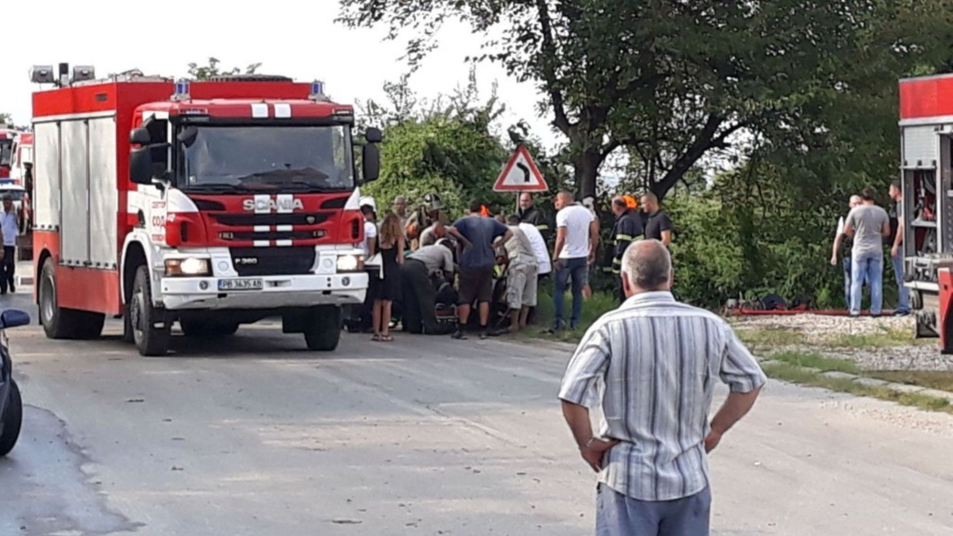 Пожарникар загина, а други двама пострадаха при пътния инцидент край Куклен 