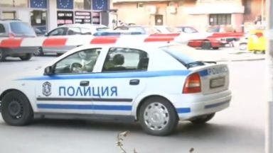 Взривиха банкомат в Казанлък, полицията е отцепила района  