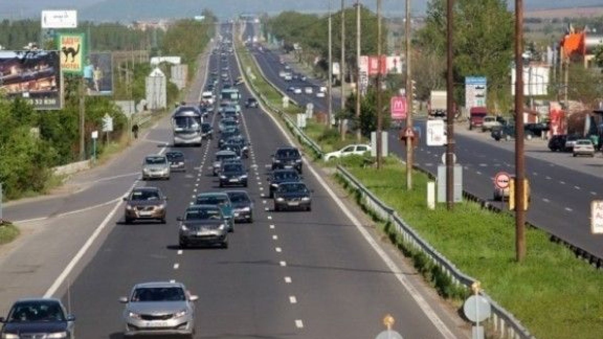 Тапа на излизане от София по магистрала "Тракия"