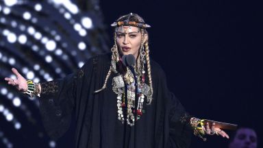 Мадона почете Арета Франклин на видео наградите на MTV