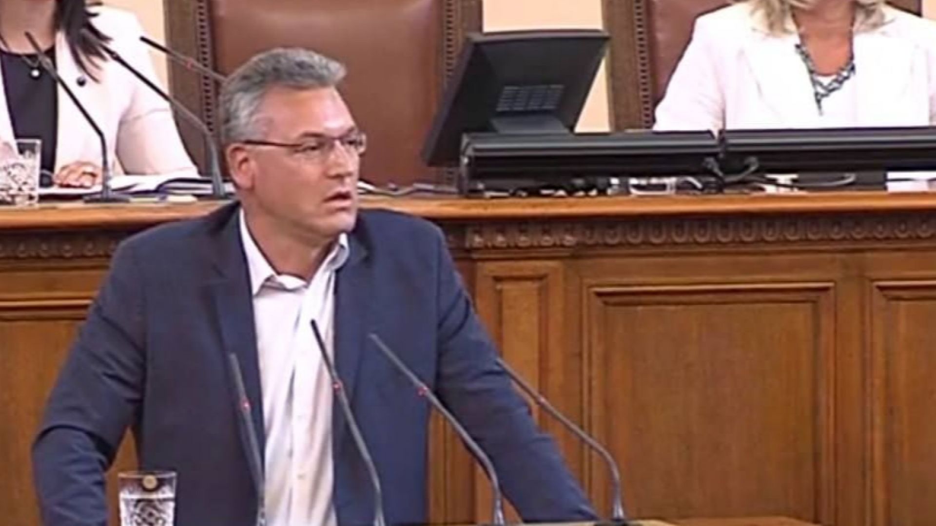 Конституционният съд КС отказа да отмени решението за отстраняване на