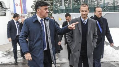 Президентът на УЕФА поздрави Боби Михайлов за победата