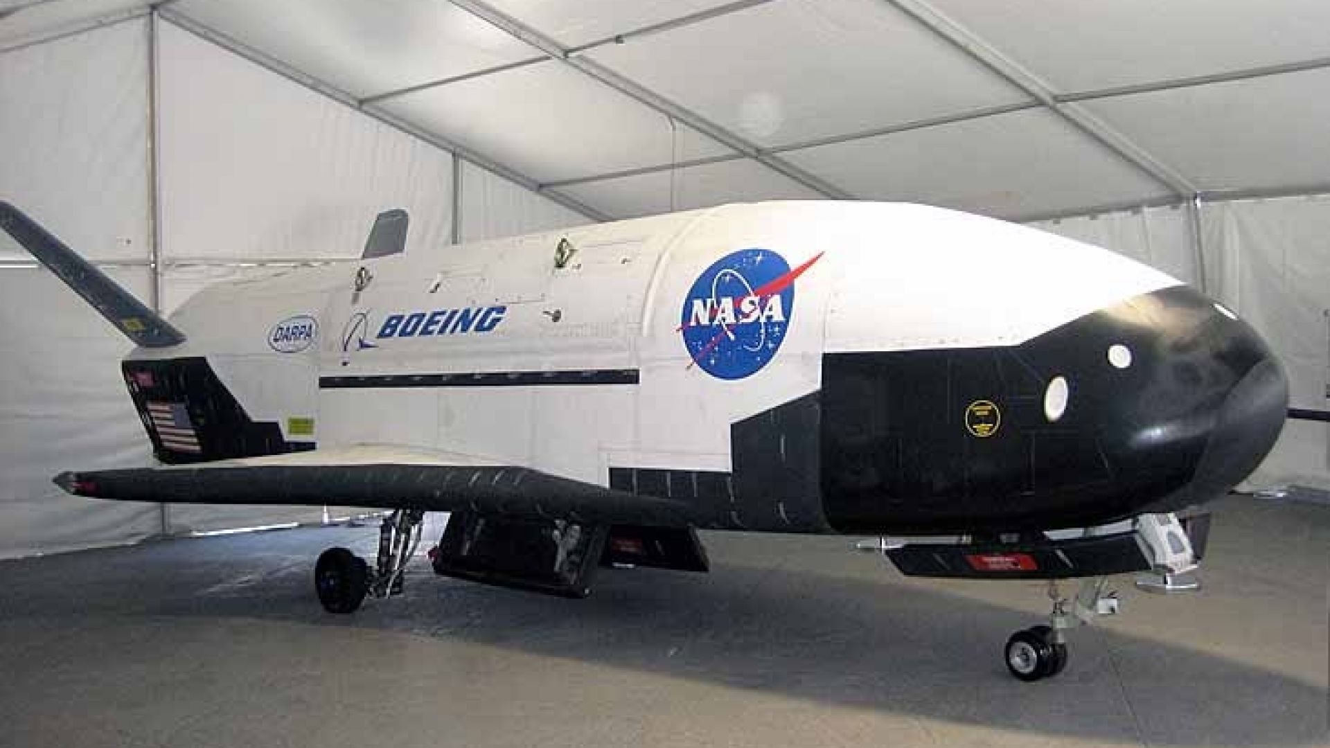 Космически дрон на американските ВВС се върна на Земята след 908 дни в орбита
