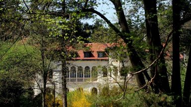 Задържаха за 72 часа 27 годишен мъж направил опит да изнасили