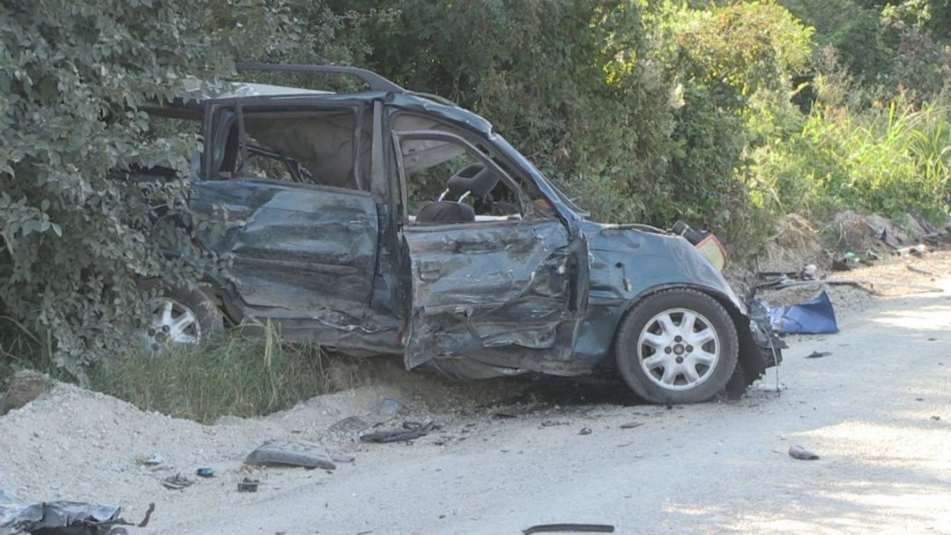 Двама души са загинали а 22 ма са ранени при 16