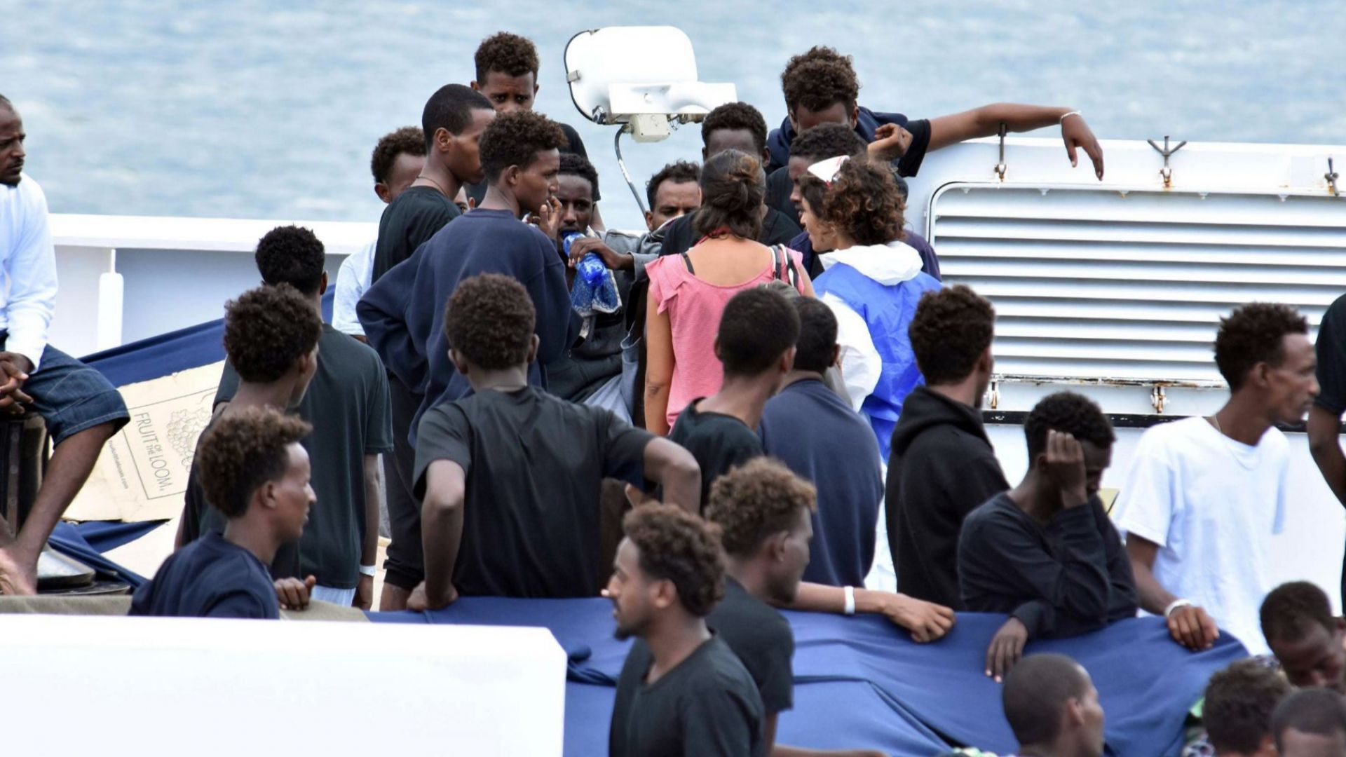 Европейската комисия отрече днес работата свързана с обособяването на лагери