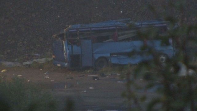 15 души загинаха при катастрофа с автобус край Своге