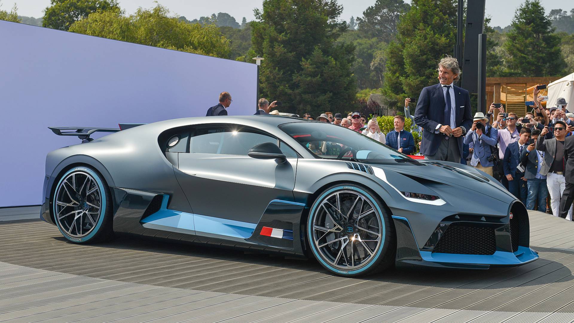 Това е новият хиперавтомобил на Bugatti