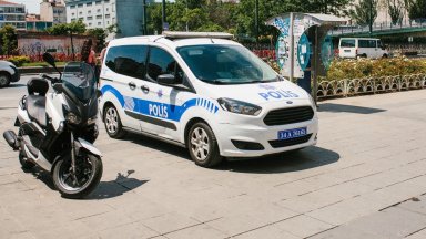 Служителката на турския парламент Меджлис Салиха Озан е починала от