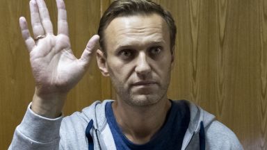 Руският опозиционер Алексей Навални приет тази сутрин в болница в