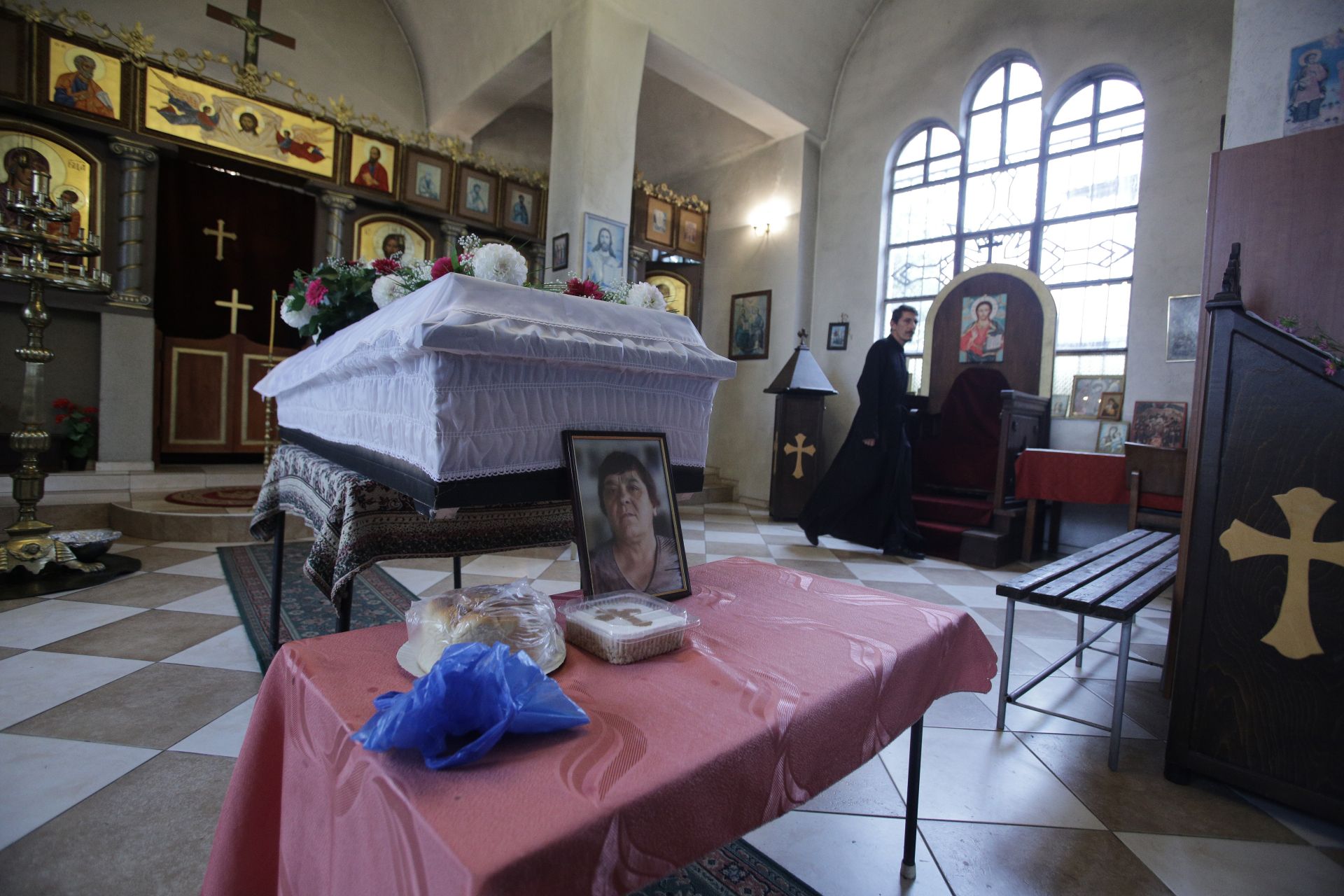 Кметът на Световрачане Светла Николова на погребението