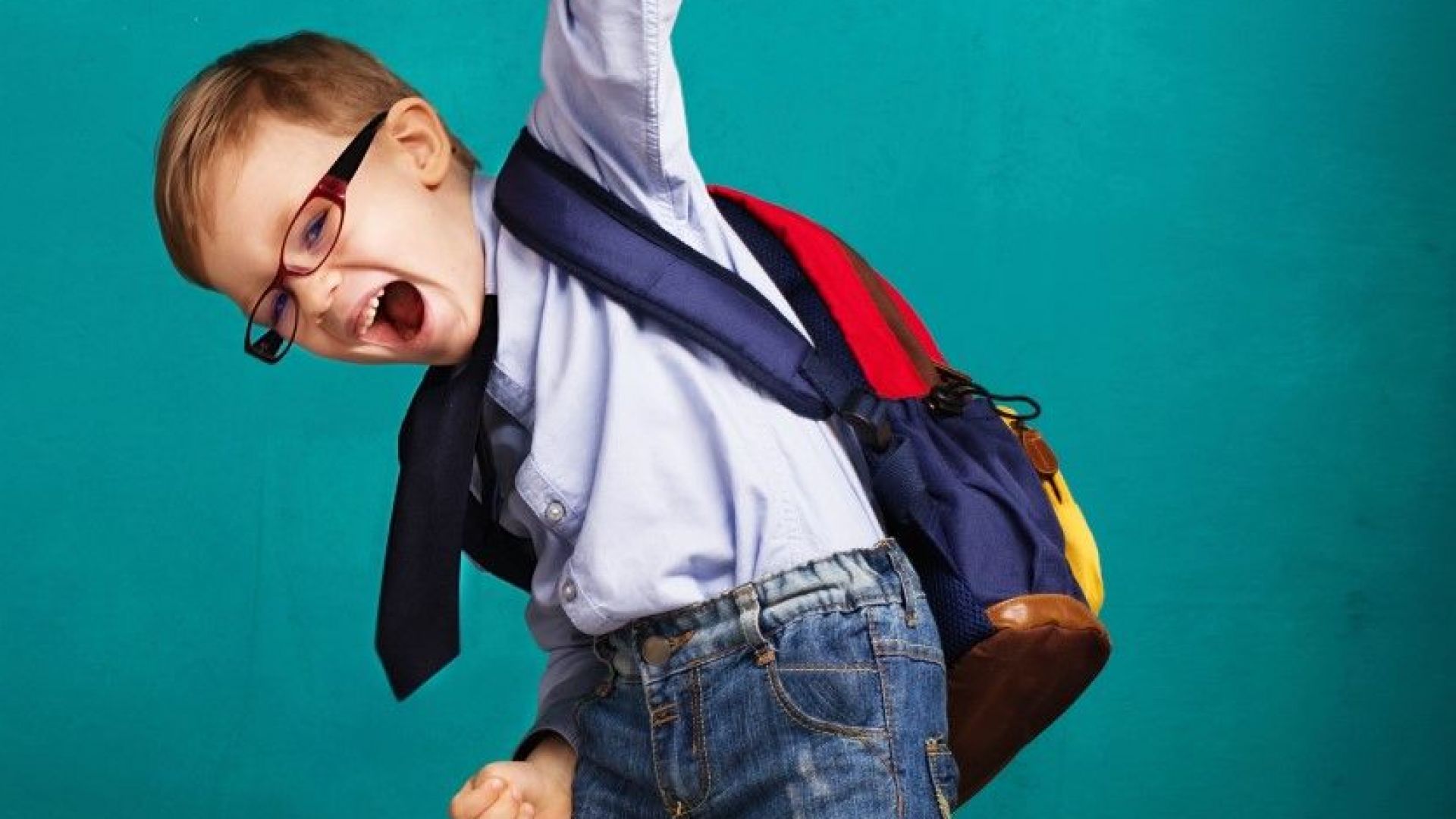 Еднократната помощ за ученици записани в първи клас да остане